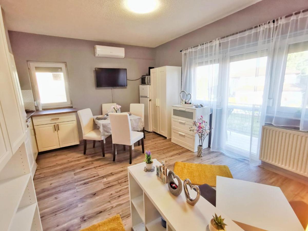 Panorama Garden Apartment Zalakaros Ngoại thất bức ảnh