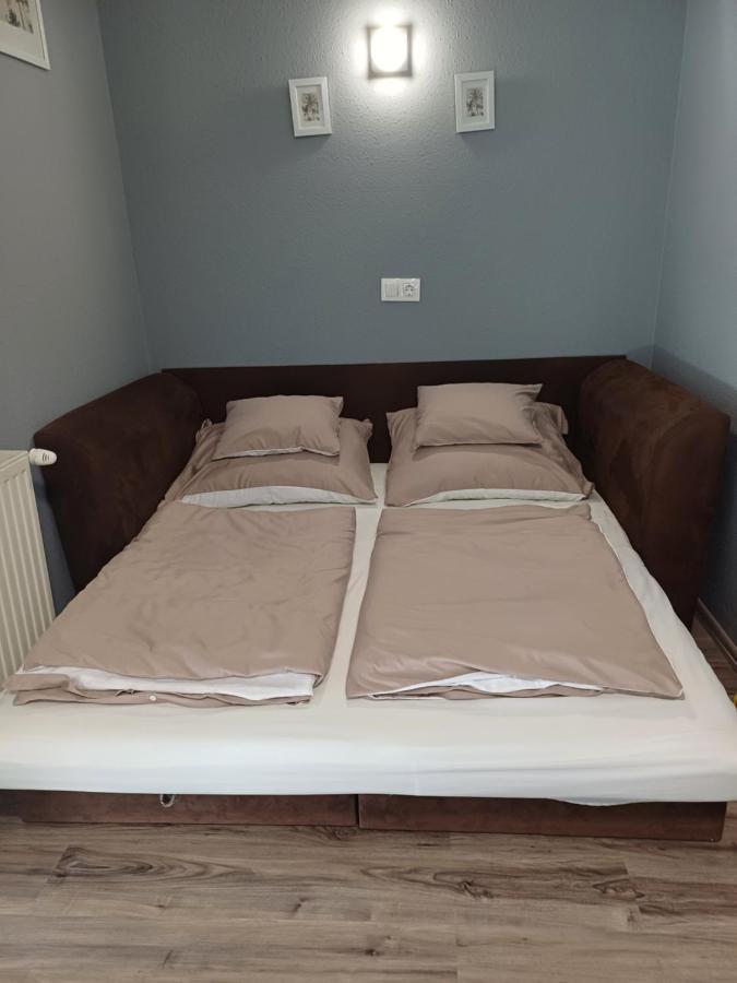 Panorama Garden Apartment Zalakaros Ngoại thất bức ảnh